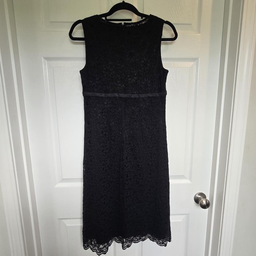 Janeville Women's Black Laced V Neck Dress 8 - Picture 7 of 14